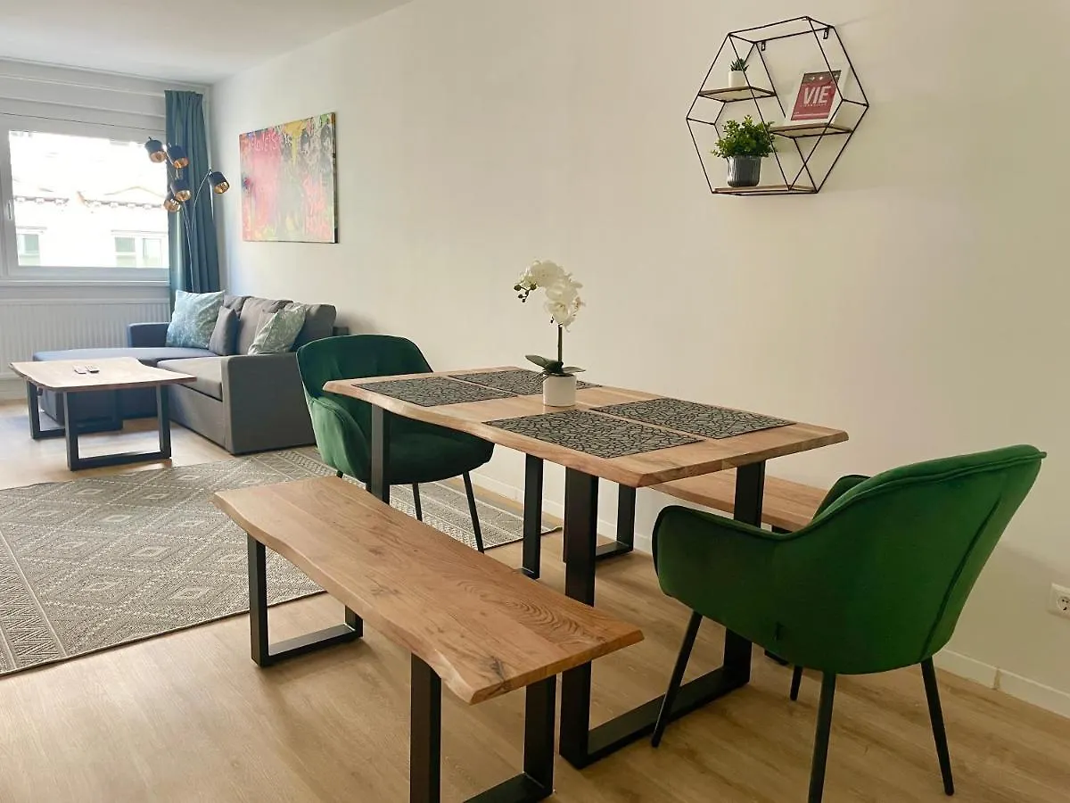 90 M2 Stylish & Modern Apartment With Netflix Vienna Austria