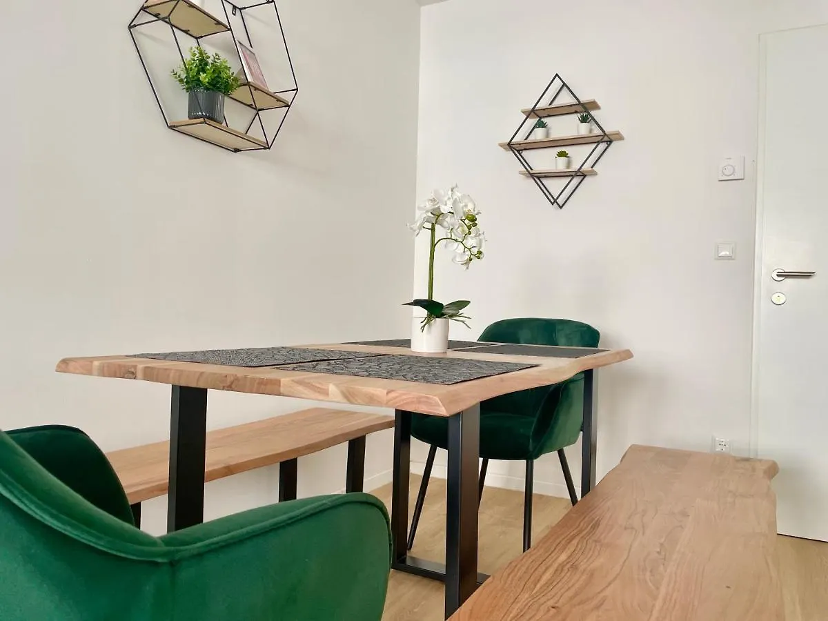 90 M2 Stylish & Modern Apartment With Netflix Vienna Austria